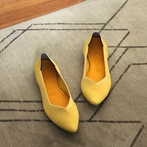 Rothys sunshine points size 9 ☀️